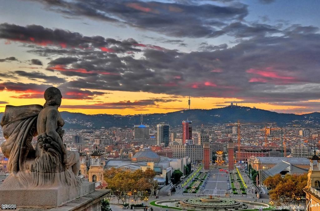 Casa Trianon Bed & Breakfast Barcelona Bagian luar foto