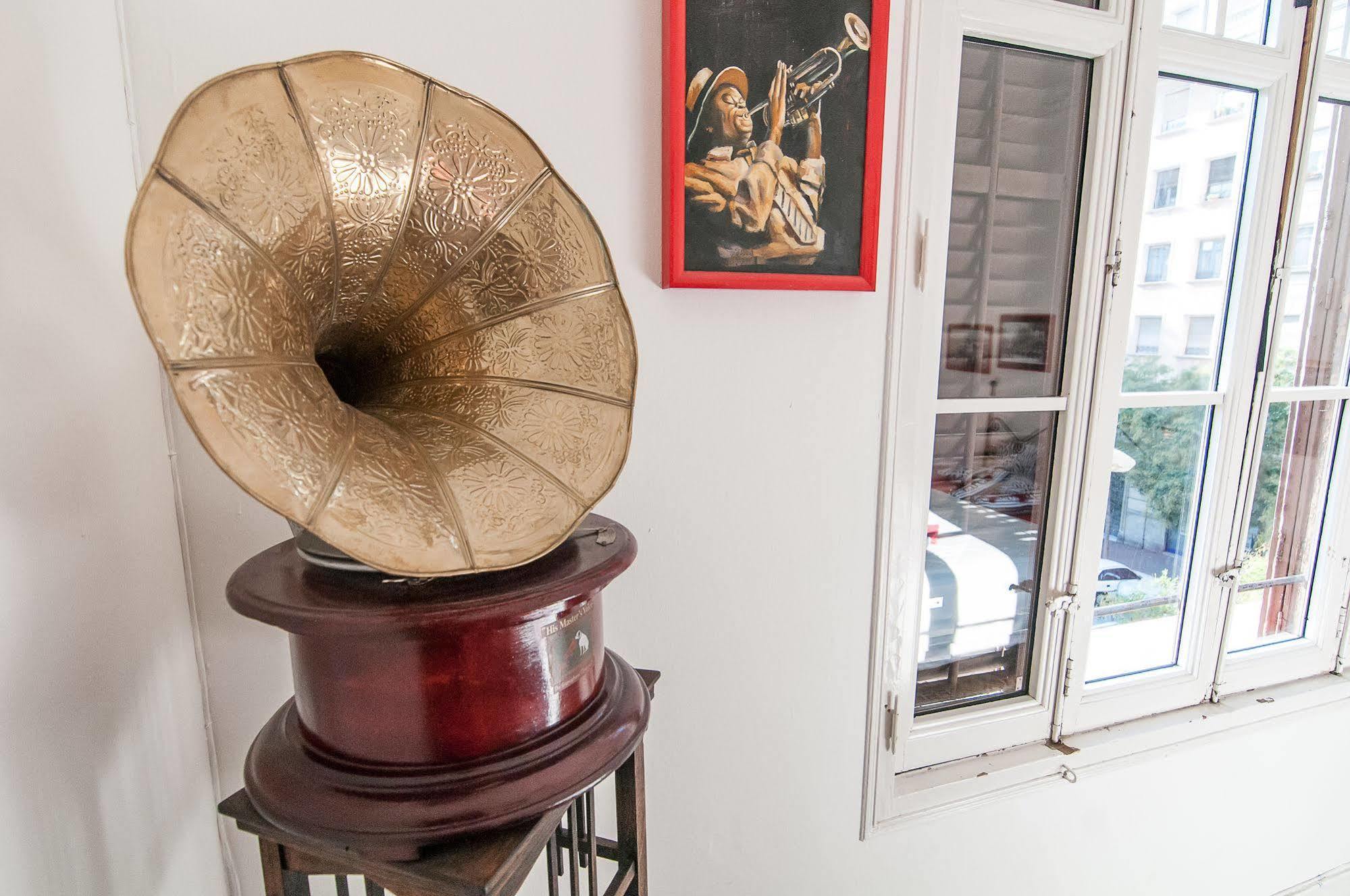 Casa Trianon Bed & Breakfast Barcelona Bagian luar foto